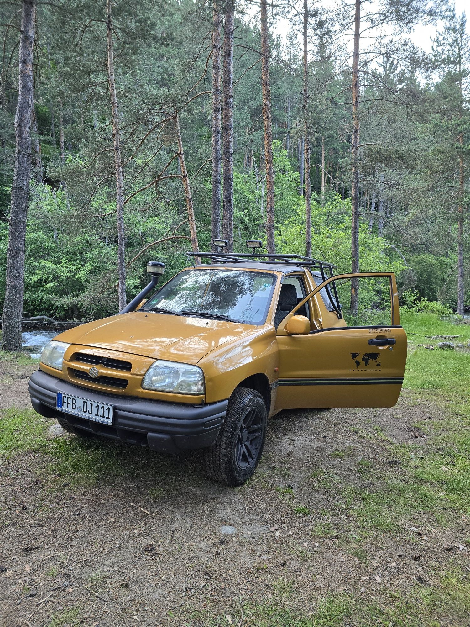 Suzuki Grand Vitara GT 2.0 БЕЗ РЪЖДА и с ОРИГИНАЛНА БОЯ