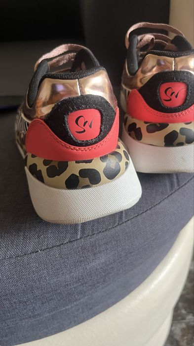 Маратонки Adidas