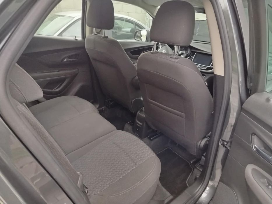 Vând Opel Mokka cu 40.000 km