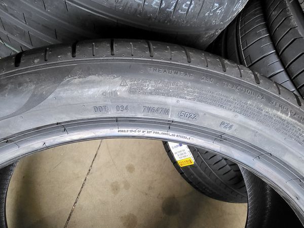 315/35/22//275/40/22 PIRELLI Lotus Eletre