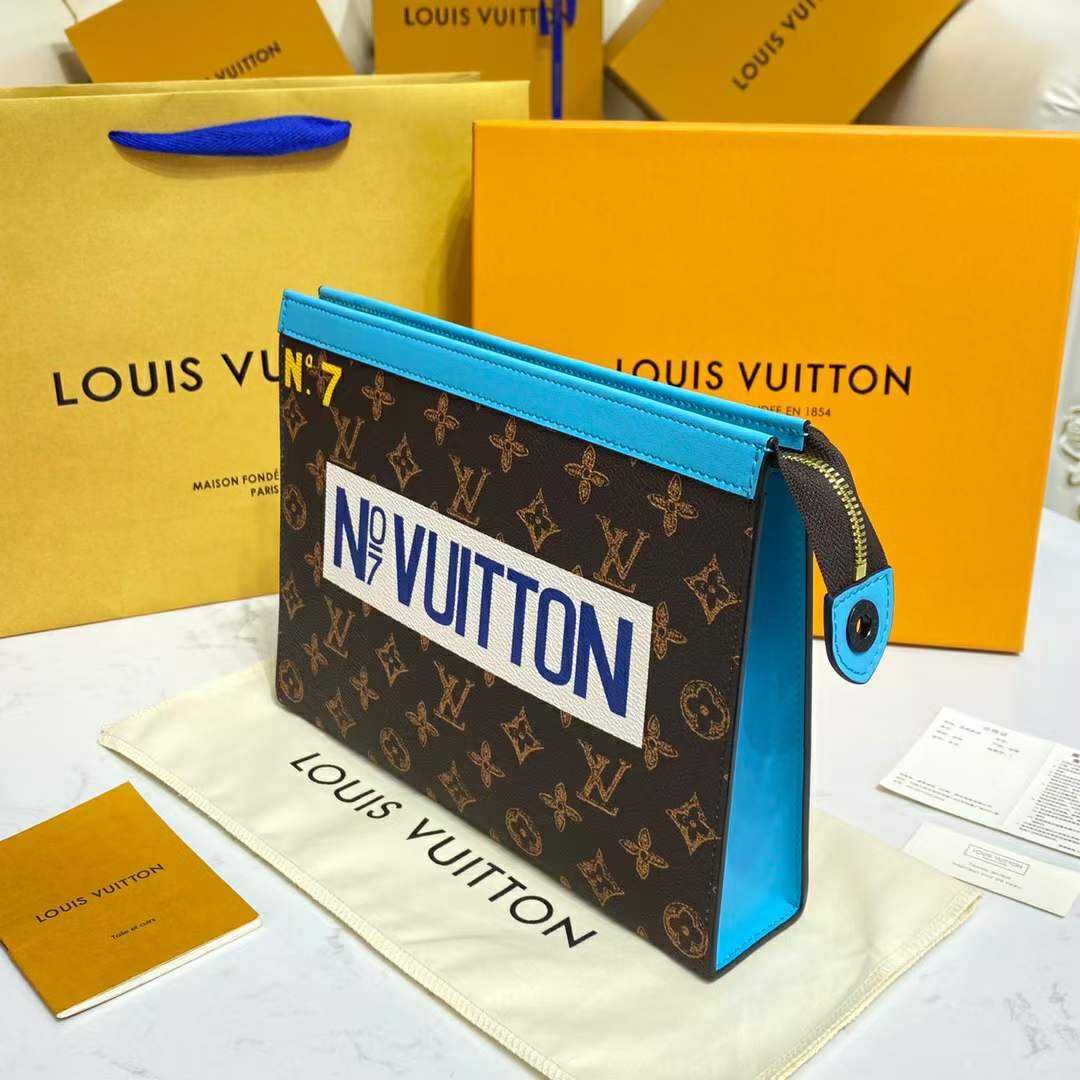 чанта Louis Vuitton Pochette Voyage