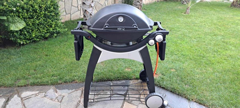 Газово барбекю Weber Q3000.