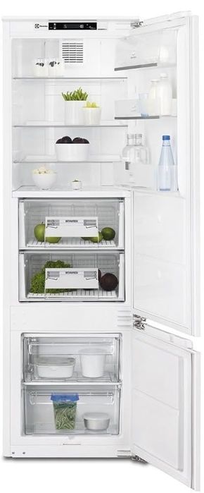 Холодильник Electrolux ENG2793AOW
