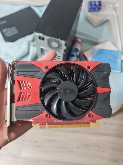 Видеокарта GTX1050TI