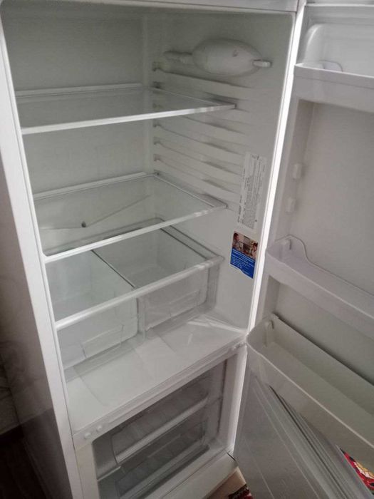 Продаётся домашний Холодильник Б/У