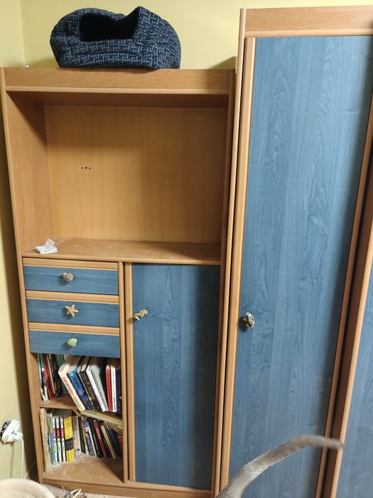 Продавам детска секция