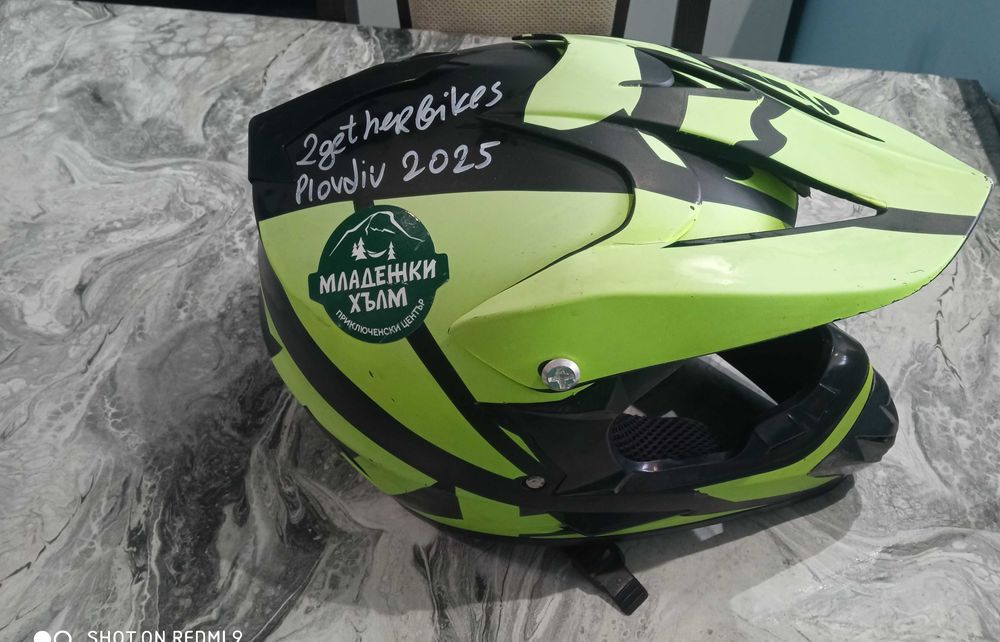 Каска Fox размер S-M