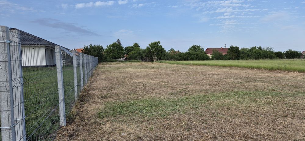 Vând teren Giarmata Vii - 5 km de Timișoara - PROPIETAR