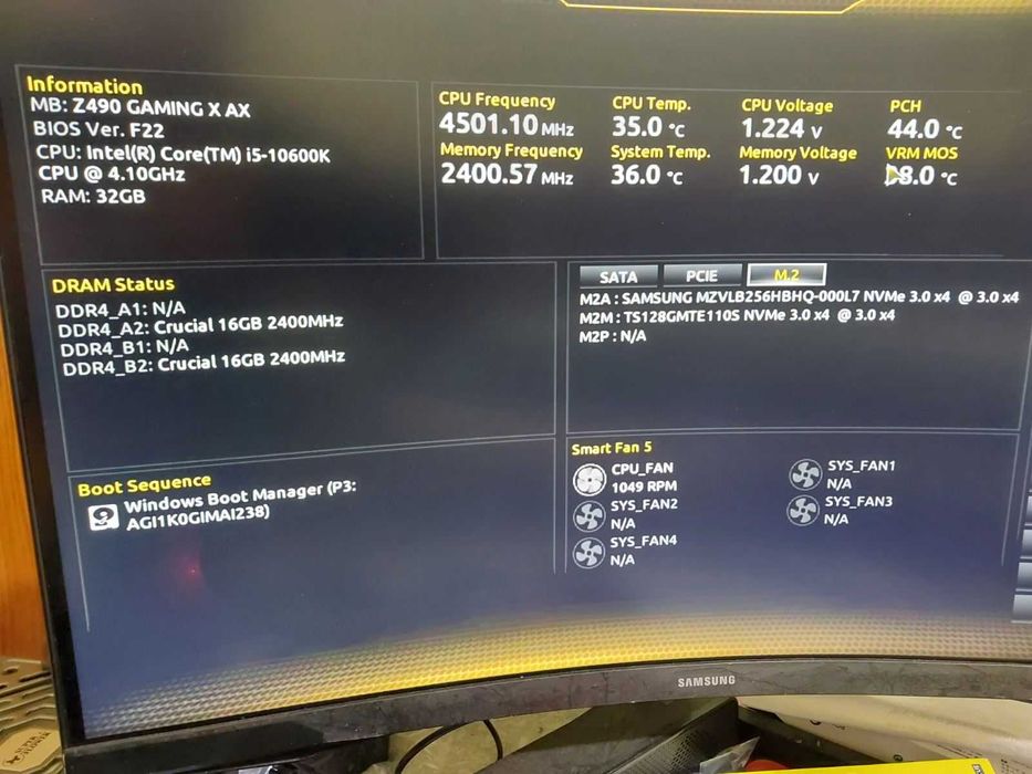 i5 10600K + Gigabyte Z490 Gaming X AX Wi-Fi + 32GB Crucial 2400mhz