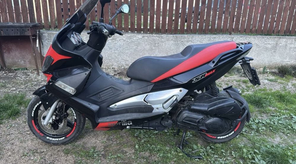 Scuter Aprilia Sr-max 125cc