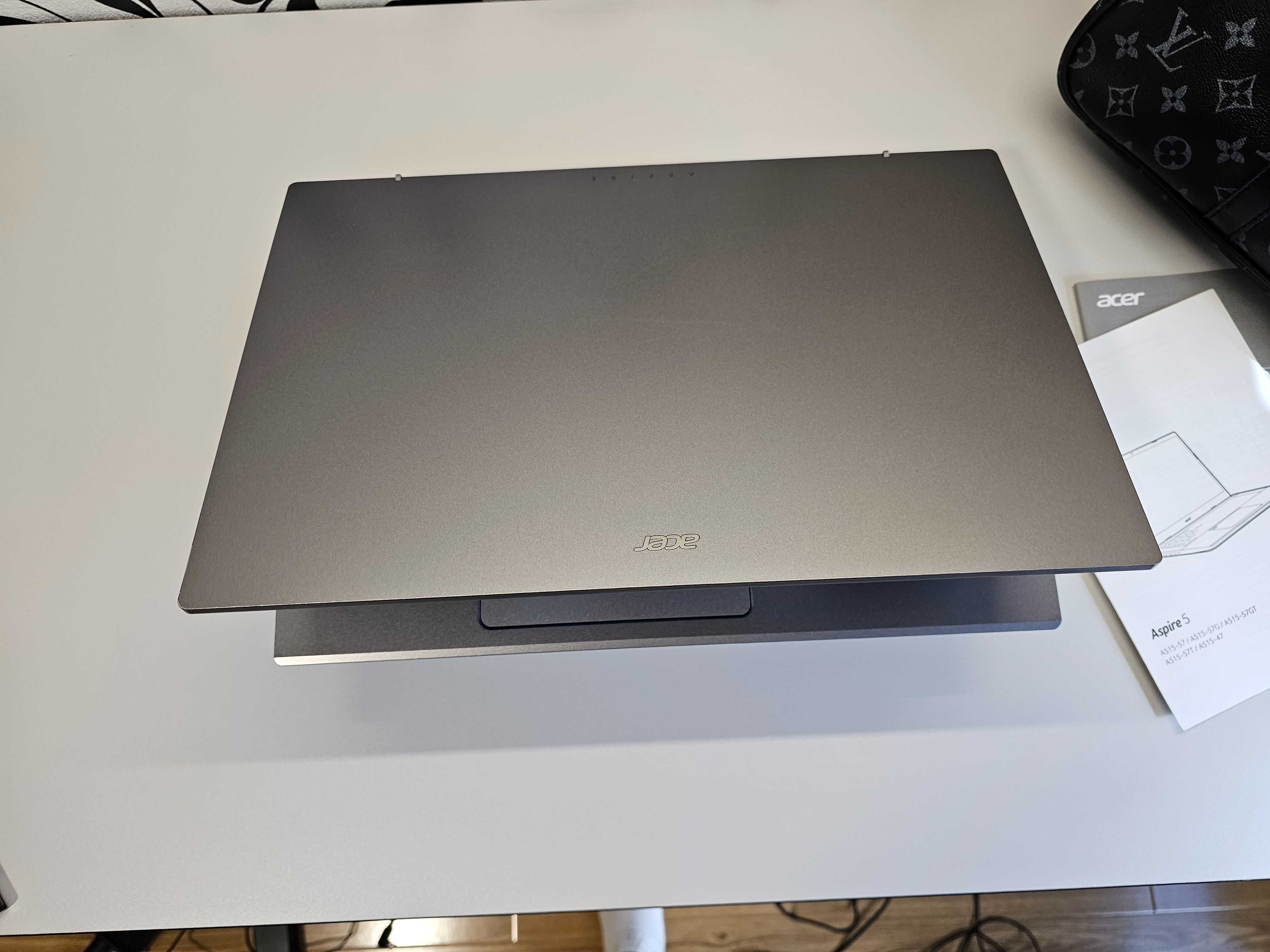 ПРОДАМ Acer Aspire A515 Ноутбук Core™i5-1335U/8GB/512SSD/15.6"iPSFulHD