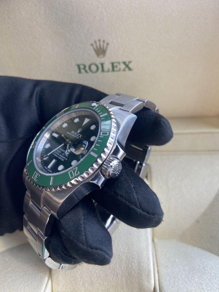 Часовник Rolex Submariner Date Stainless Steel Green Dial Hulk