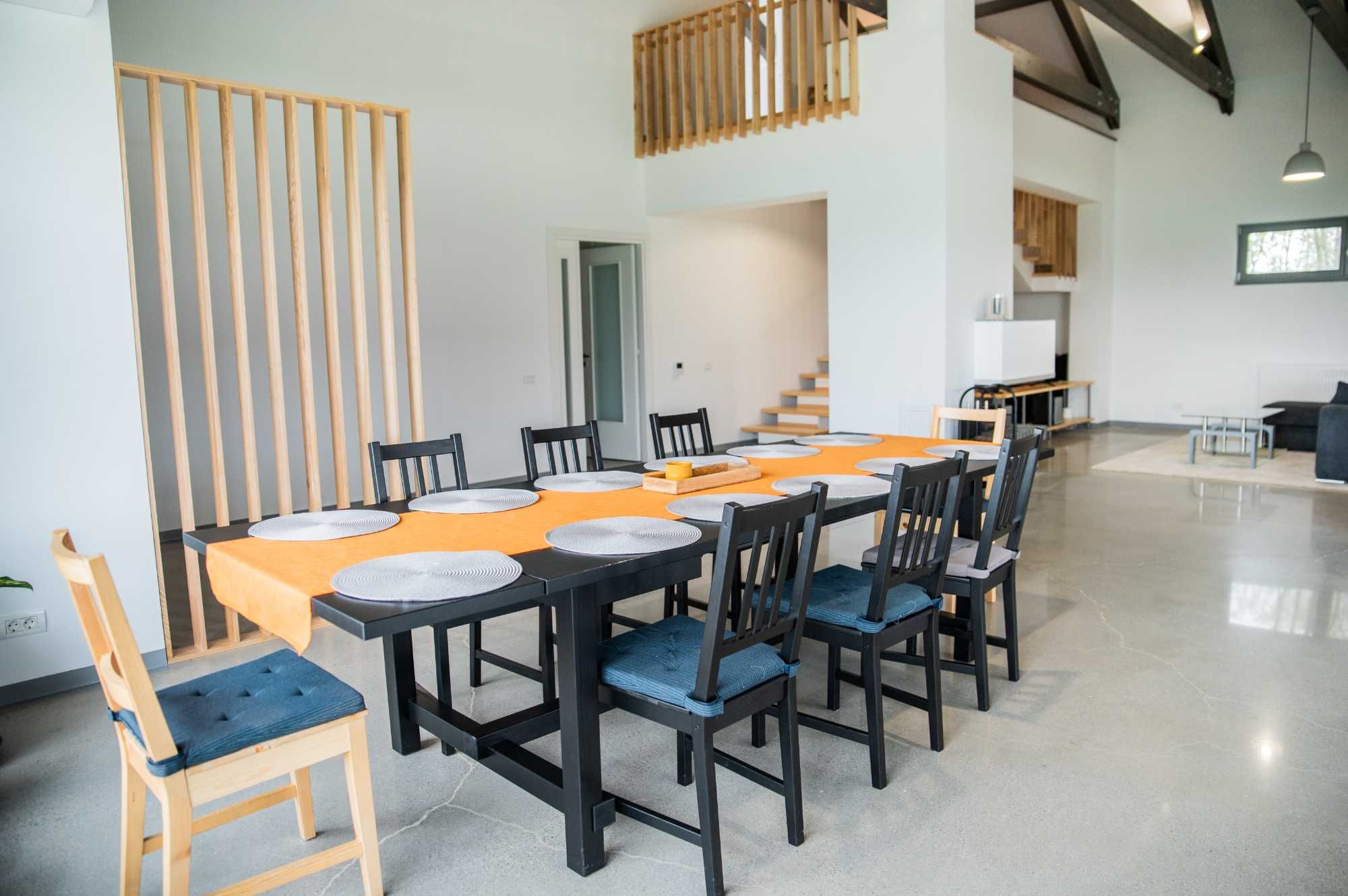Vila cu Piscina pentru Evenimente Private / Petreceri / Majorat