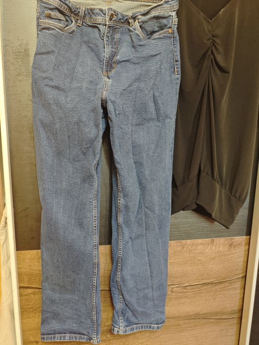 дънки XL/ + черна туника XL