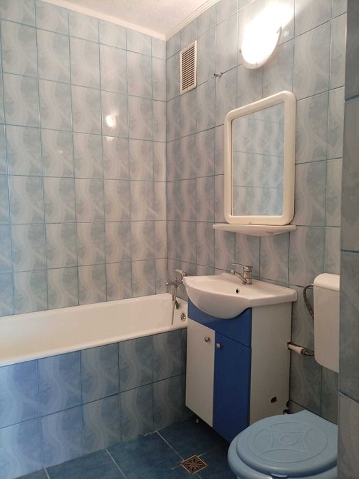 Vand apartament decomdat 2 camere