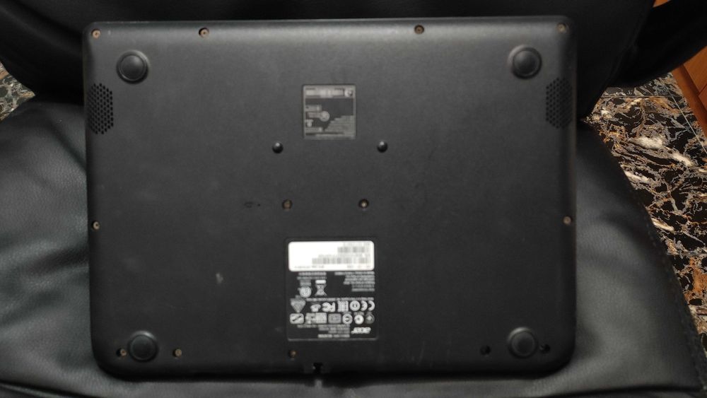 Laptop mini Acer Aspire ES1-131 11.6 inch