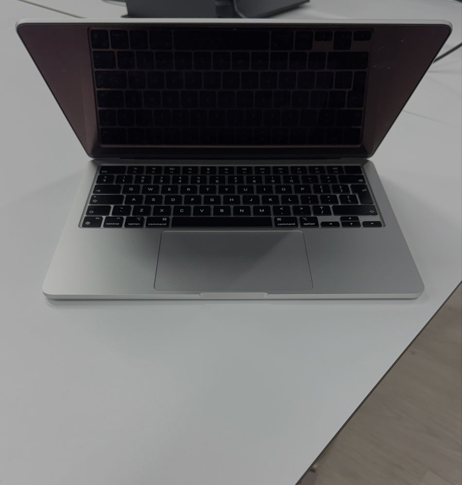 Macbook Air M2 | 8/256