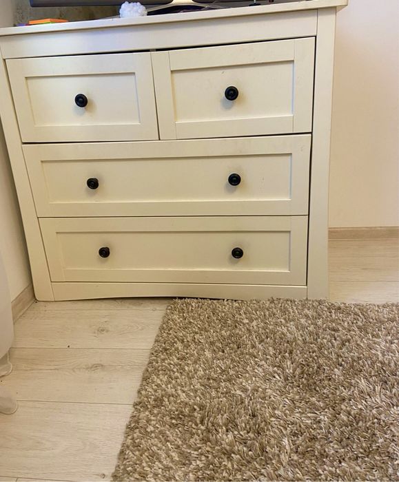 2 Dulapuri si 1 comoda din lemn masiv Mothercare - Urgent