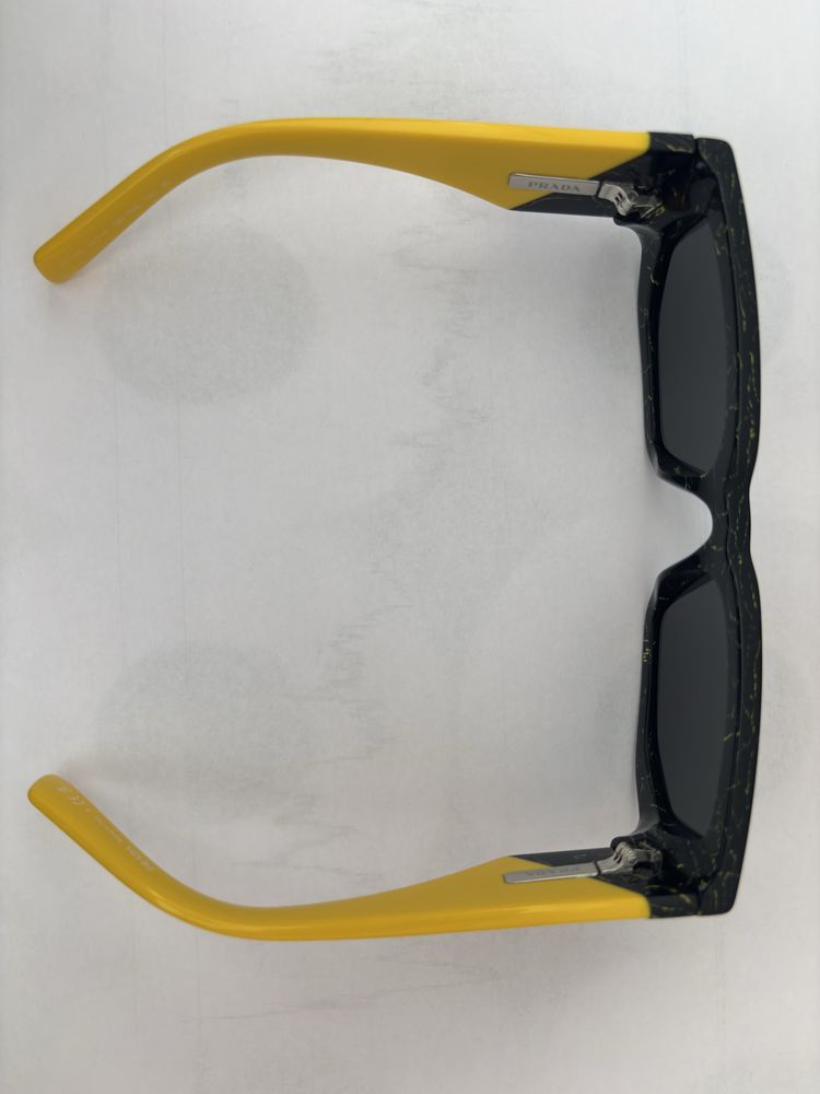 Prada Очила Yellow Marbel PR 09ZS