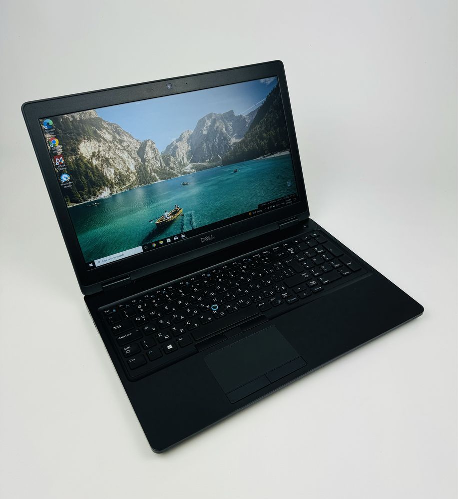 DELL Latitude 5590/15,6” FHD/i5-7300U/8GB DDR4/Подсветка