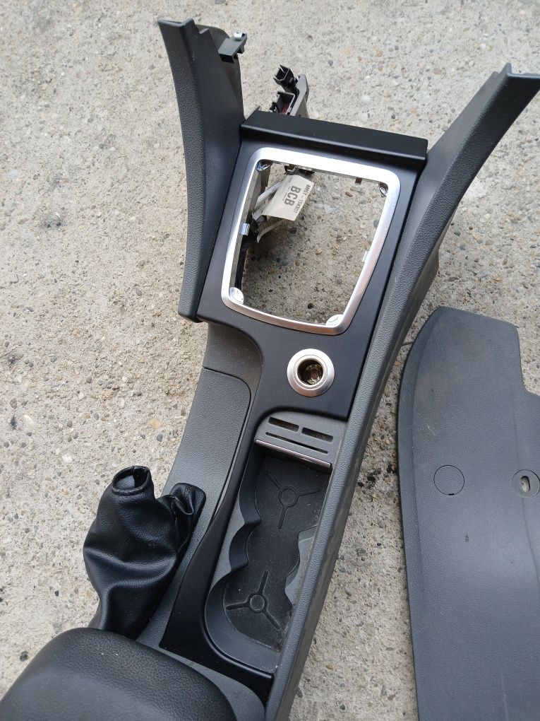 Cotiera ford focus 2 facelift 2005-2011