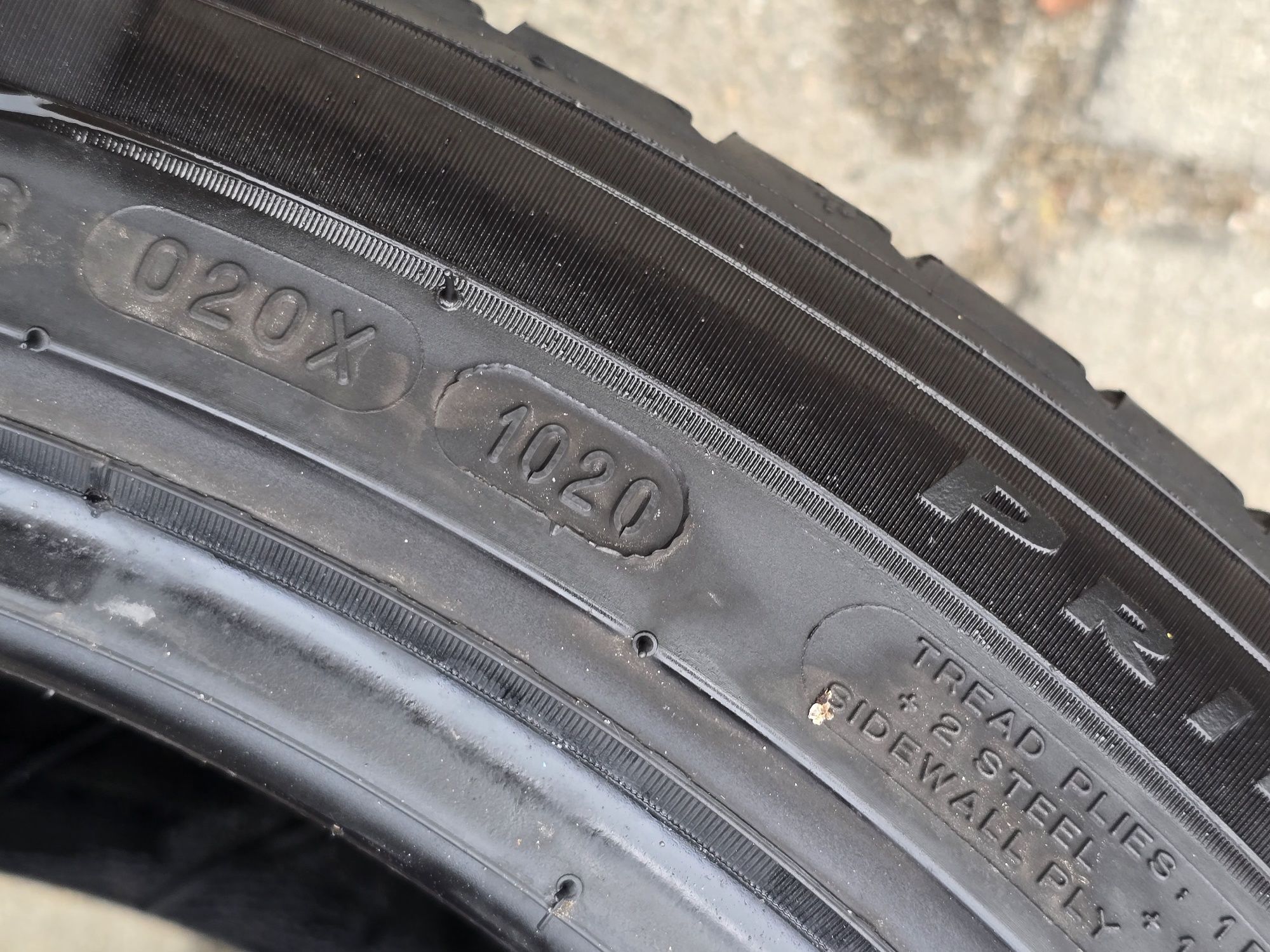 235 45 17 Michelin