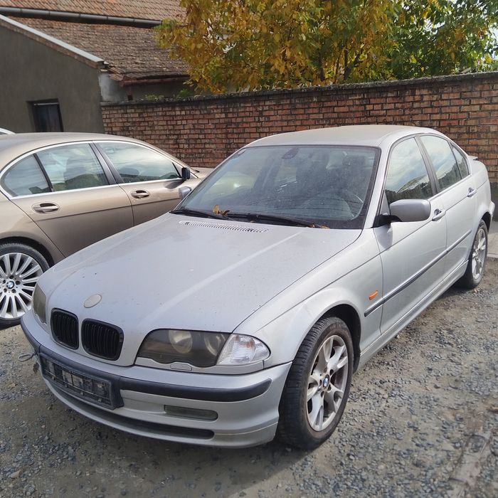 Far/faruri stanga/dreapta Bmw Seria 3 E46 an 1998-2004