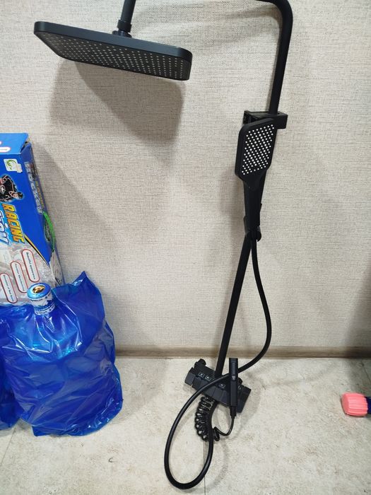 Смеситель практически новый