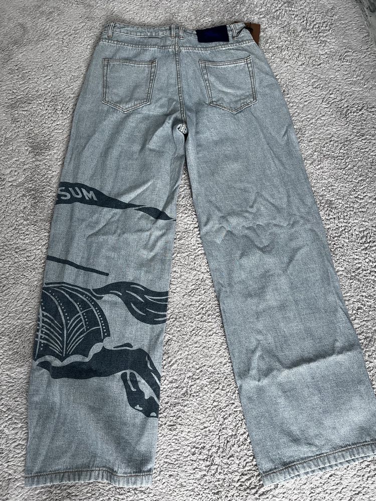 Дънки burberry 31-31