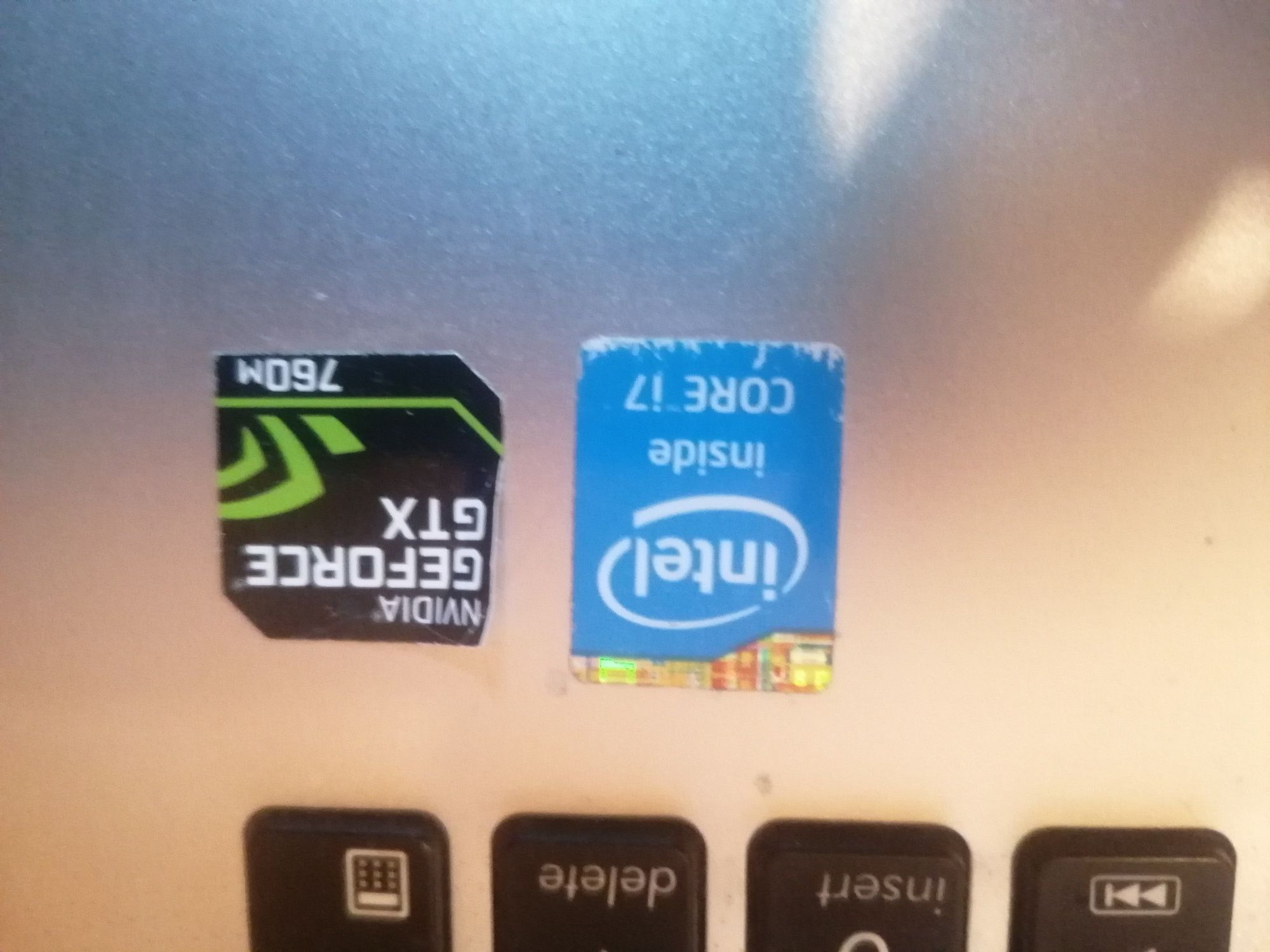 Laptop gaming Asus y7