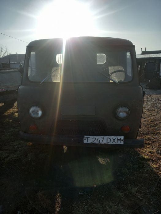 Продам бортовой Уаз -3303