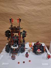 LEGO Nexo Knights 70321 și 70313