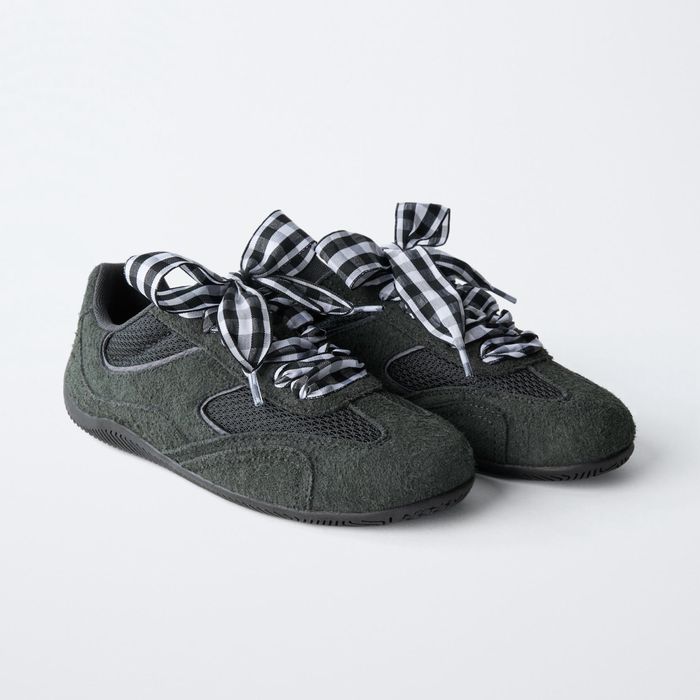 Кроссовки детские новые Zara (32 размер)