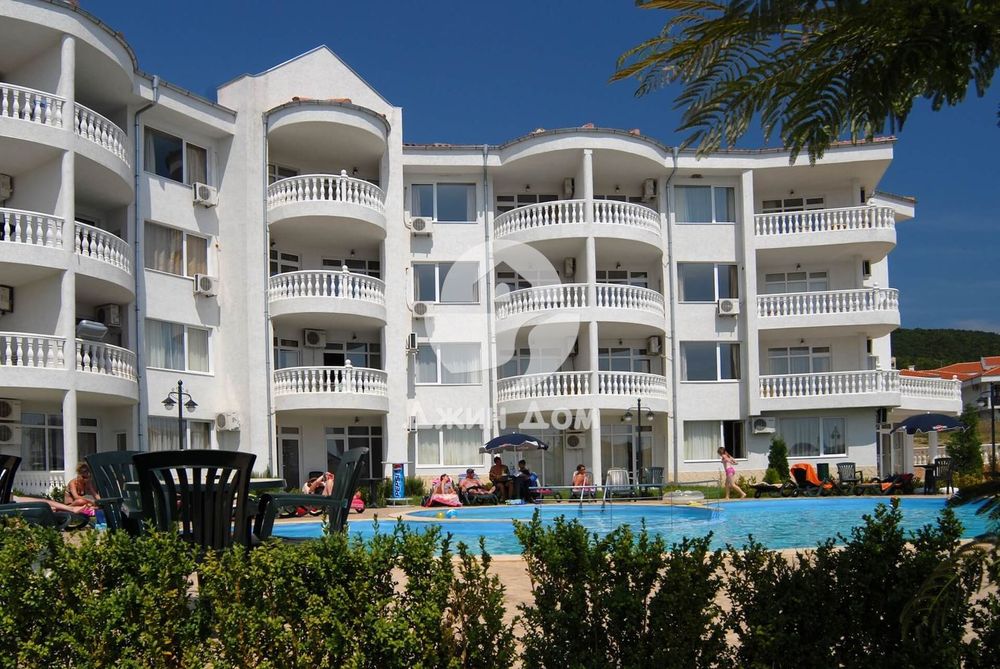 Продава се Двустаен апартамент в Свети Влас - 55 кв.м за 1910 €/кв.м - Снимка #6