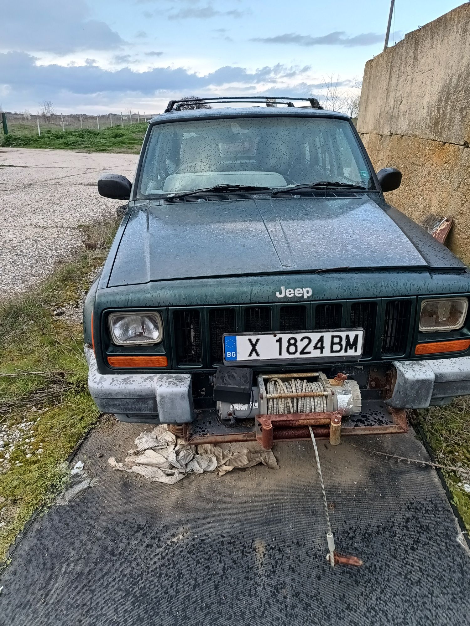 Jeep Cherokee XJ 2.5 i