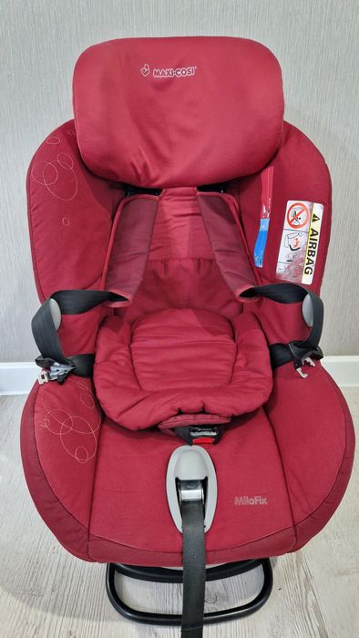 Продам автокресло MaxiCosi Milofix от 0 до 13 кг, крепление Izofix