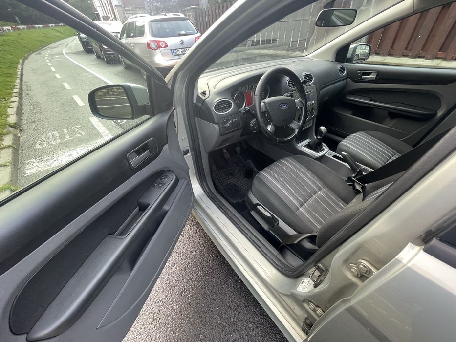 vand ford focus 2 facelift