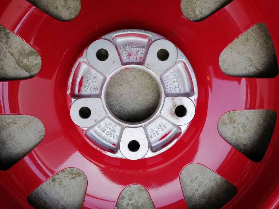 Roată de rezervă Porsche R-17