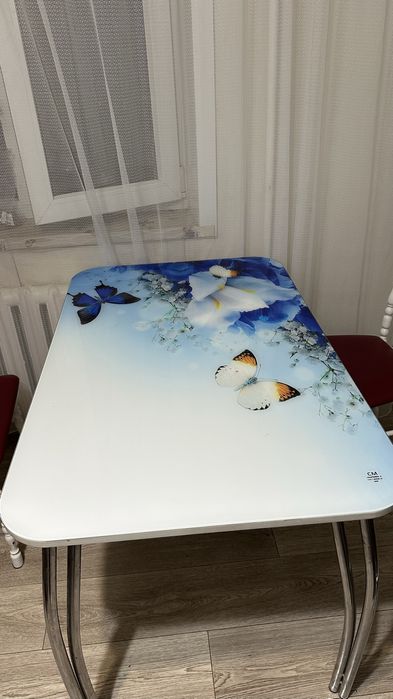 Продается стол за хорошую цену