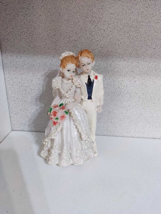 Продам статуэтку свадебную