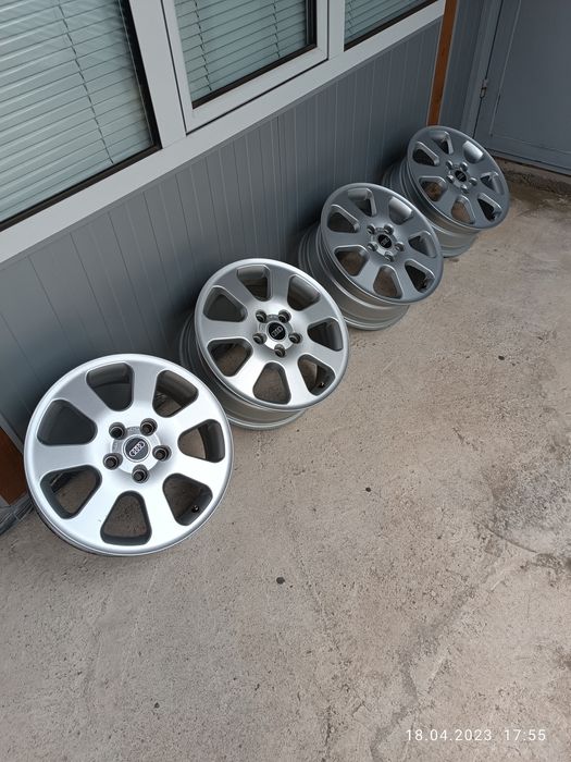 16/5/112-АУДИ А 3-8 V,8 Y нов внос перфектни