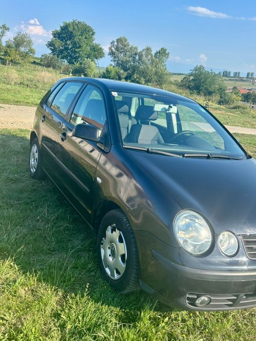 Urgent De Vânzare Vw.Polo .Asigur transport .Anul fab 2006.Motor 1.2 b