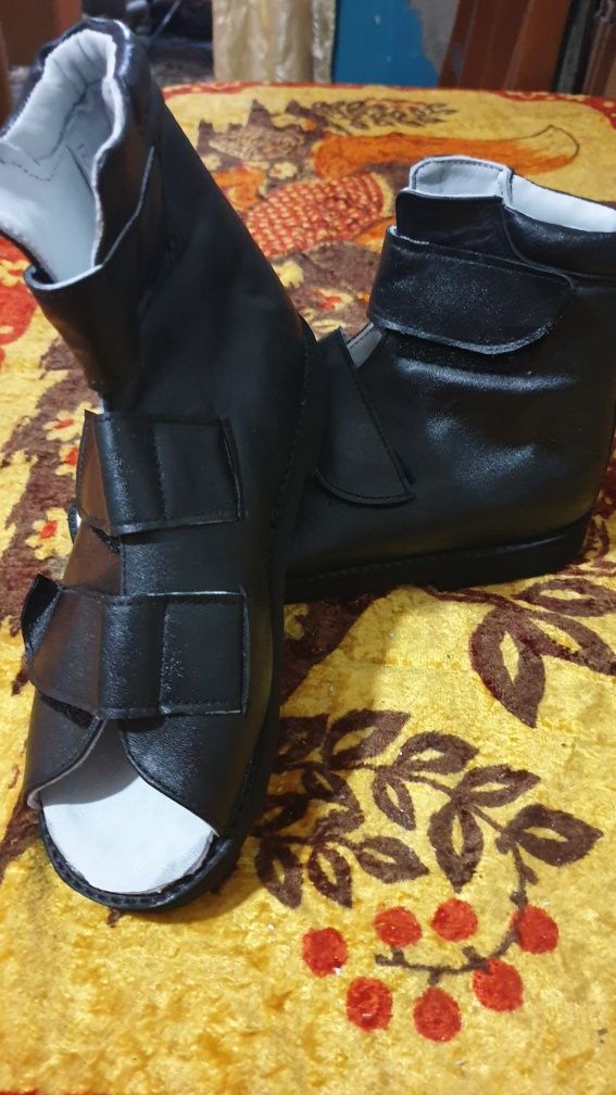Новые ортопедические сандали