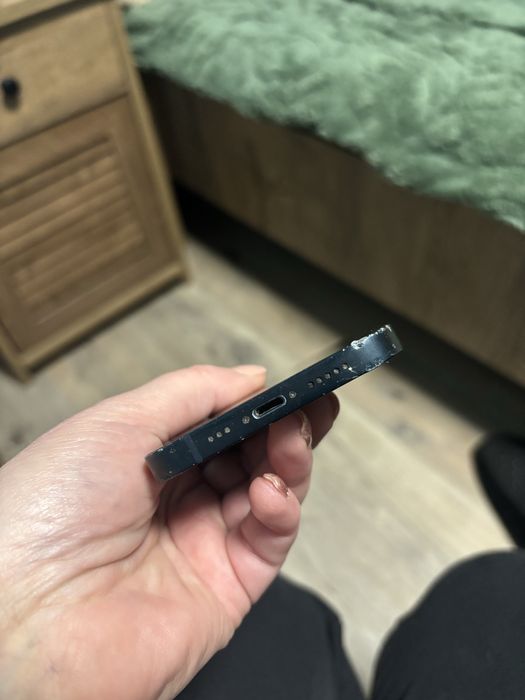 Iphone 13 128gb 88 % батерия