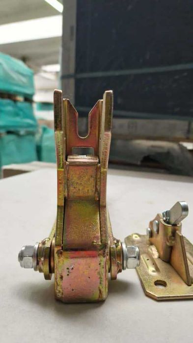 Blocatori-Chei cofrage tip doka