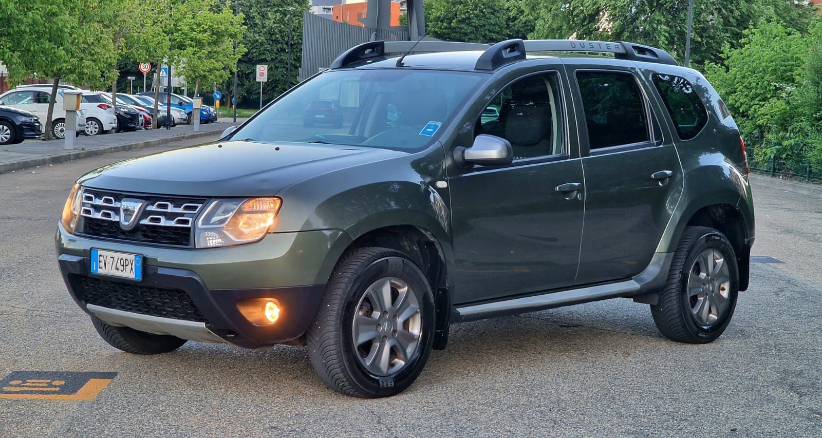 Dacia Duster model Prestige an 2015 motor 1, 5 Dci