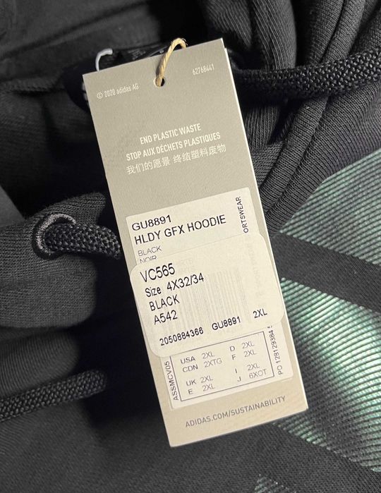 Adidas Holiday Graphic Hoodie Дамско Горнище