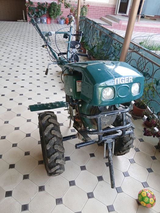 Motoblok disel 10 ot kuchi bor