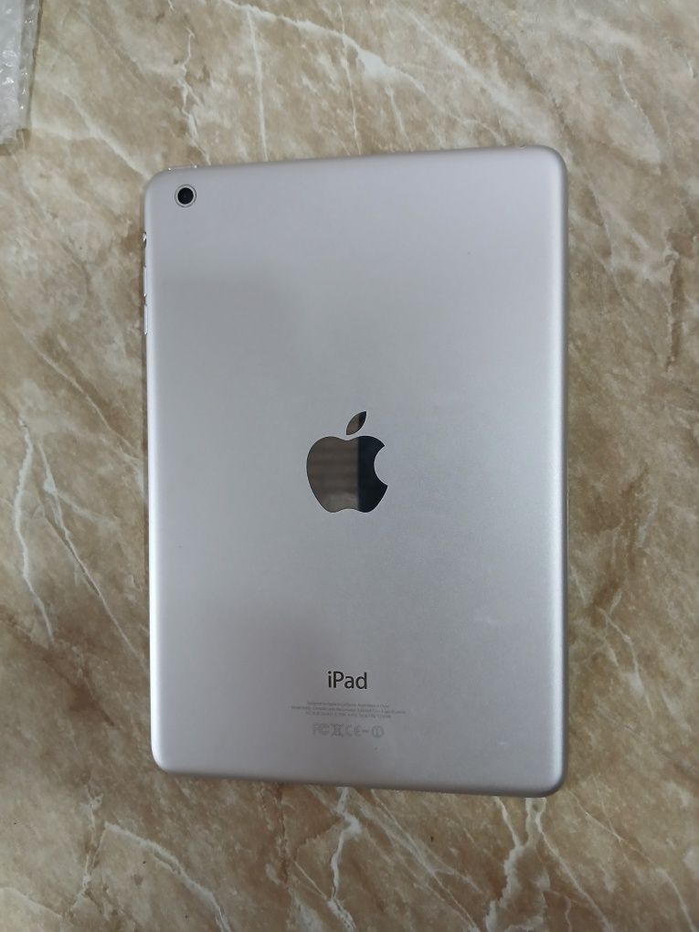Планшет ipad mini a1432 айби бор
