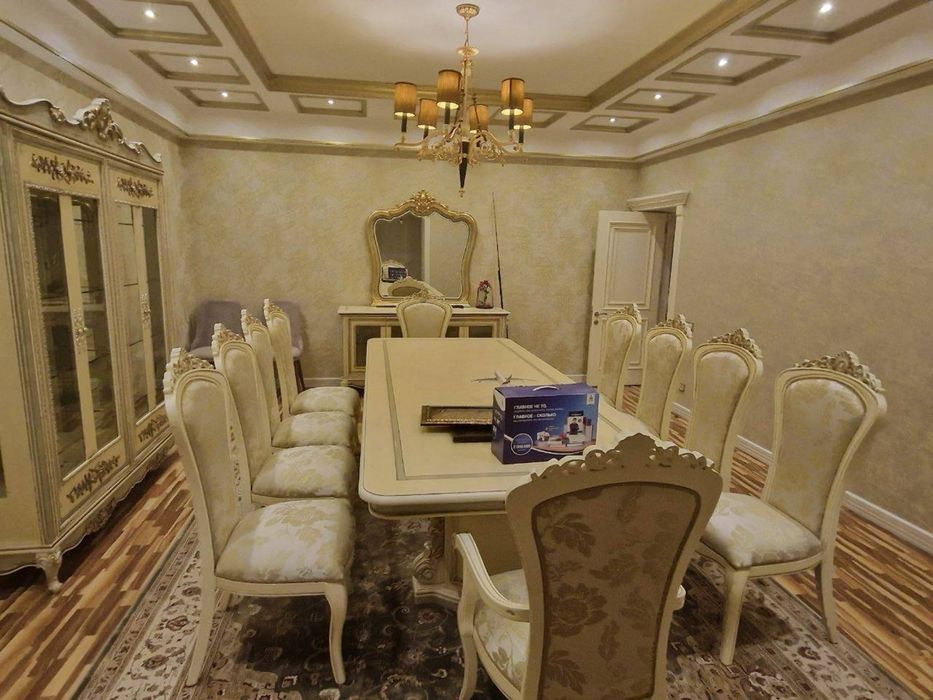 Квартира Цум, 110 школа  Габус 6/5-6/6 215 кв.м